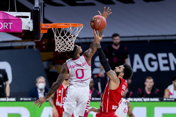 并调整战术 并调整战术