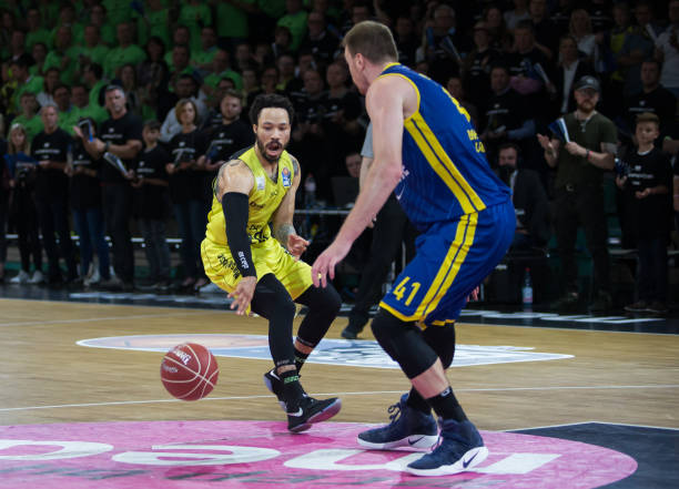 沙特球员的 沙特球员的